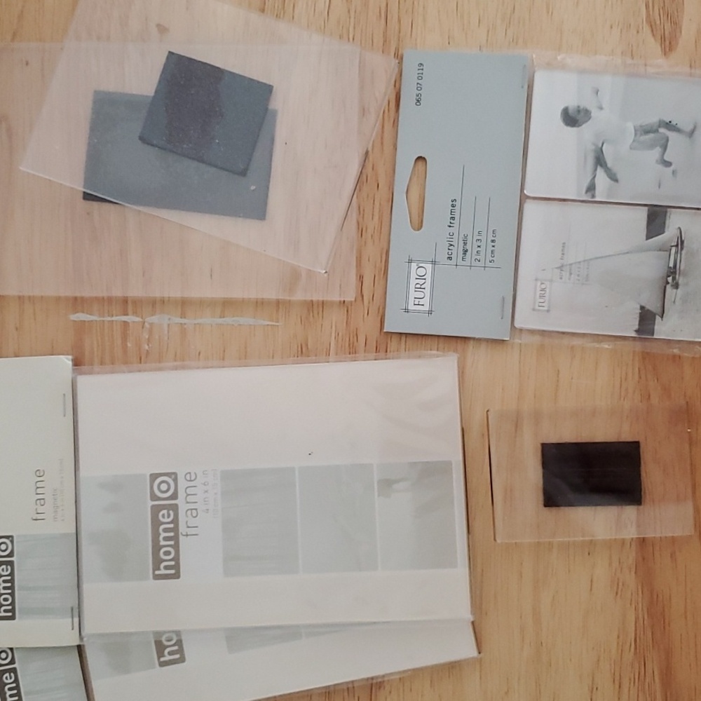 Assorted Acrylic Magnetic Picture Frames